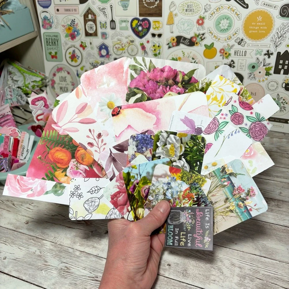 Junk Journal Floral Themed Paper Scrap Pack Kit Collage Scrapbook Planner Spring - Picture 1 of 10